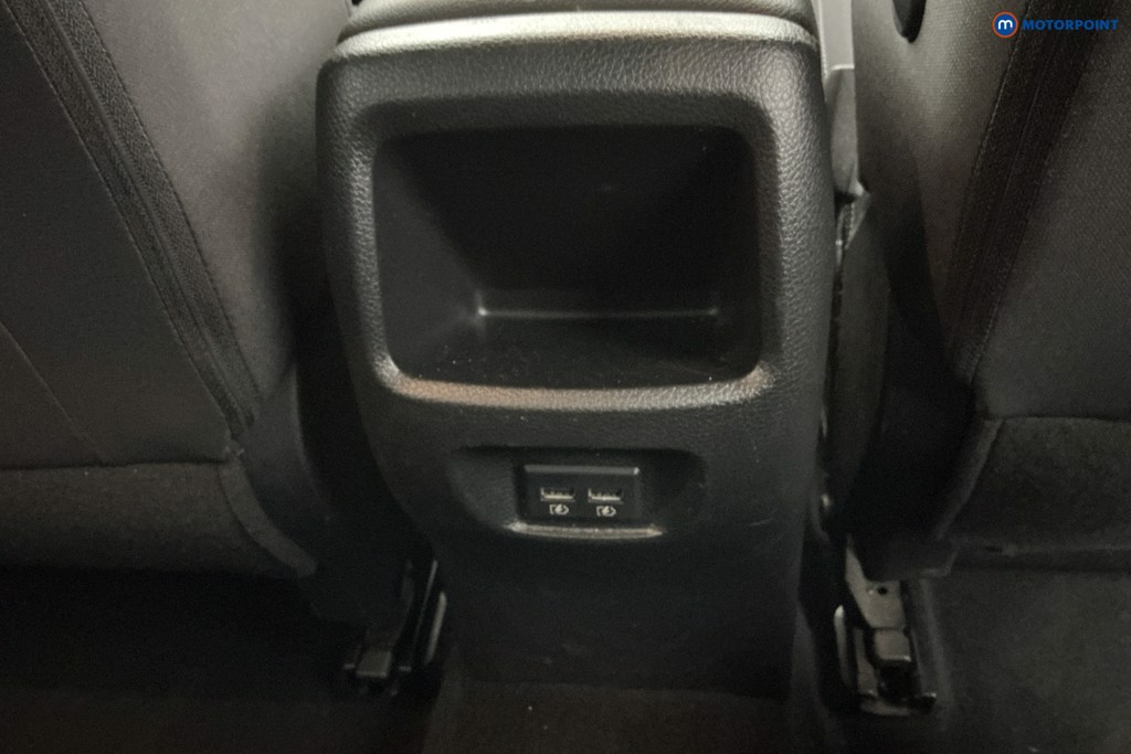 Nissan Qashqai N-Connecta Automatic Petrol SUV - Stock Number (1635325) - 13th supplementary image