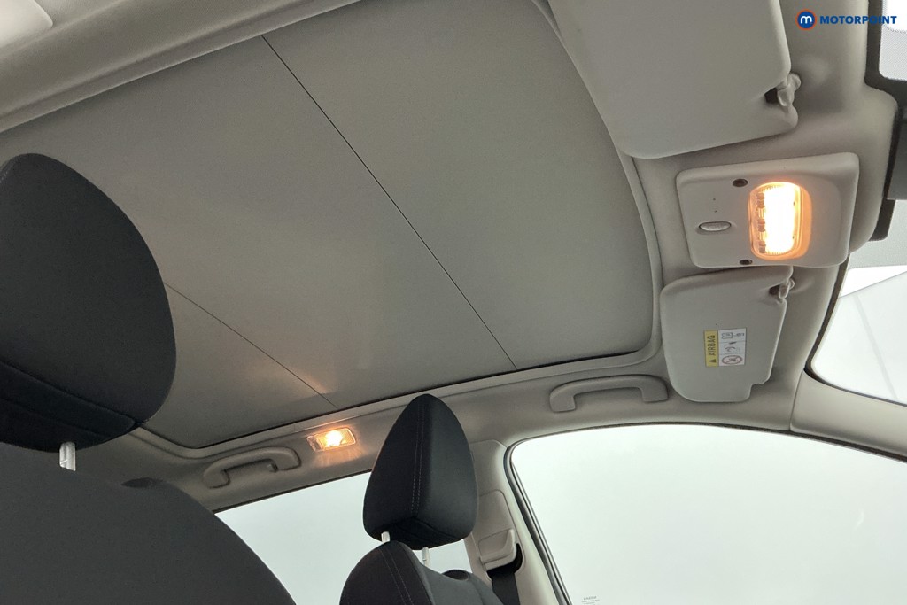 Nissan Qashqai N-Connecta Automatic Petrol SUV - Stock Number (1635325) - 21st supplementary image