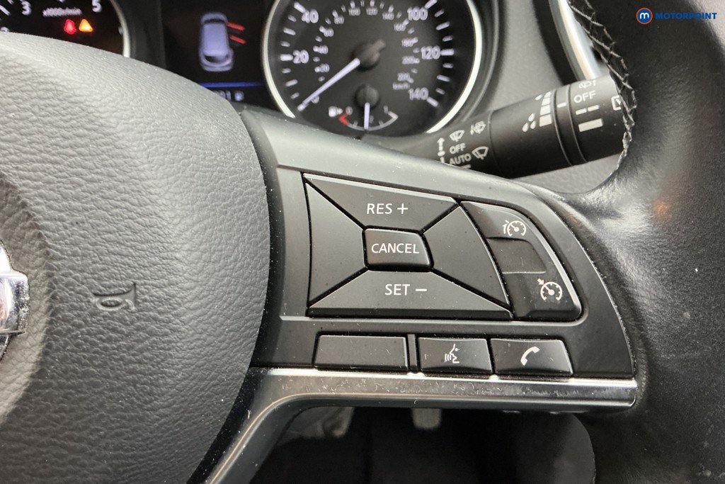 Nissan Qashqai N-Connecta Automatic Petrol SUV - Stock Number (1635325) - 24th supplementary image