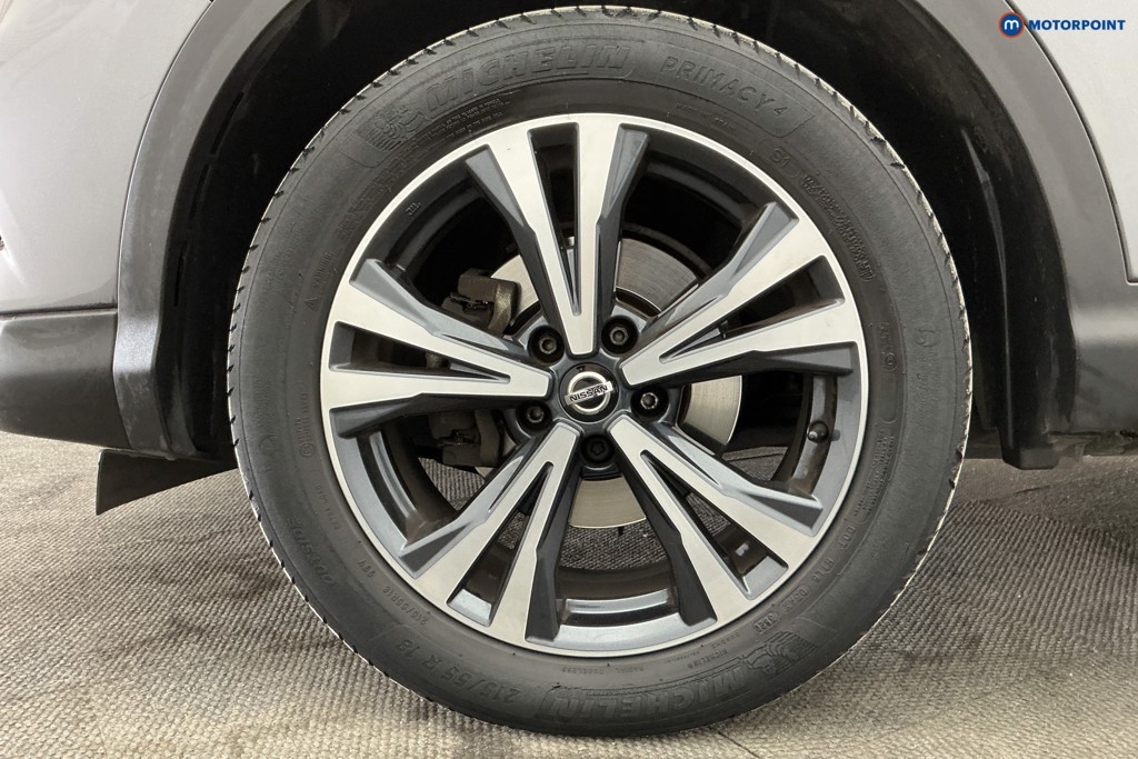 Nissan Qashqai N-Connecta Automatic Petrol SUV - Stock Number (1635325) - 38th supplementary image