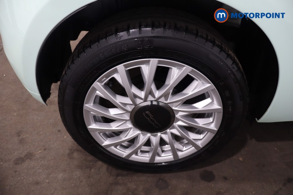 Fiat 500 Lounge Manual Petrol Hatchback - Stock Number (1635438) - 9th supplementary image