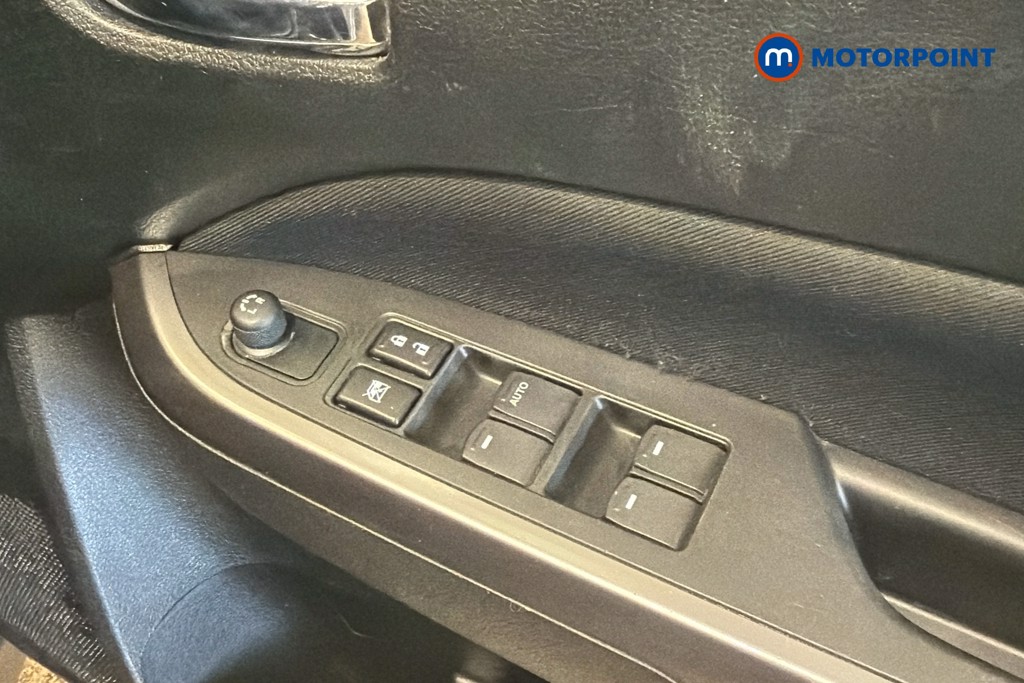 Suzuki Vitara Sz-T Manual Petrol SUV - Stock Number (1635582) - 20th supplementary image