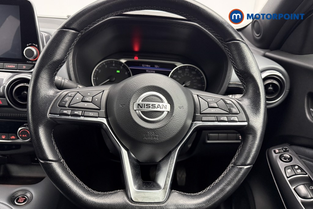 Nissan Juke N-Connecta Manual Petrol SUV - Stock Number (1635585) - 5th supplementary image