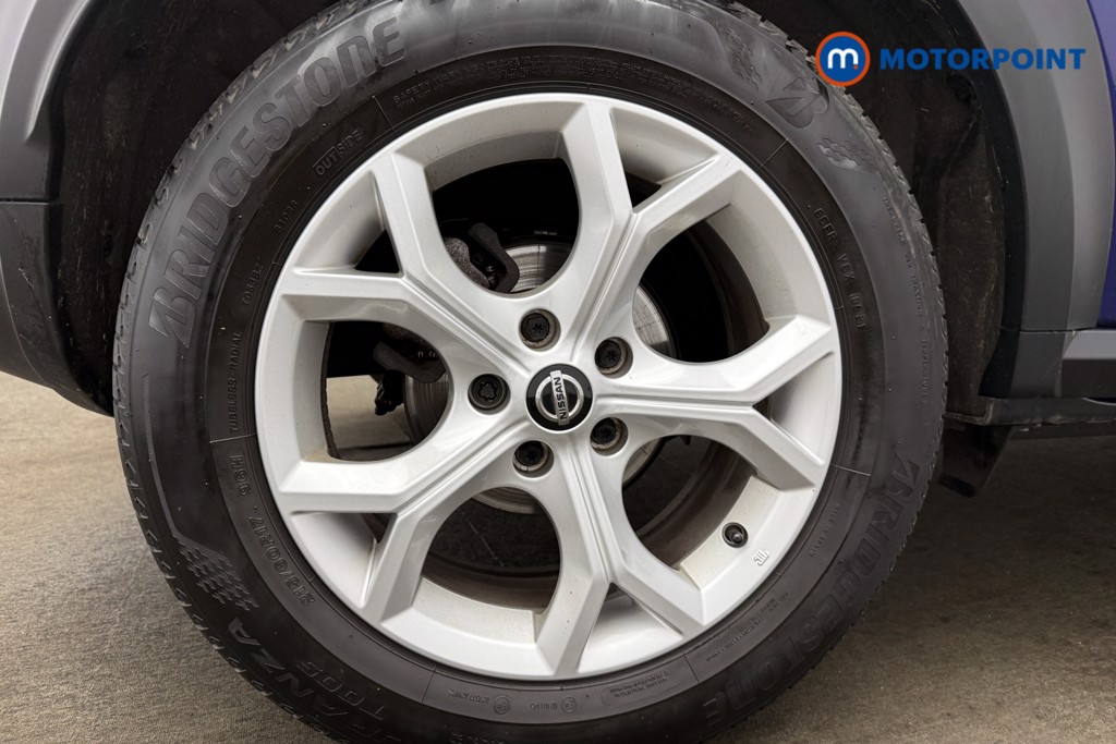 Nissan Juke N-Connecta Manual Petrol SUV - Stock Number (1635585) - 10th supplementary image