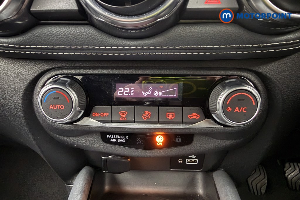 Nissan Juke N-Connecta Manual Petrol SUV - Stock Number (1635585) - 16th supplementary image