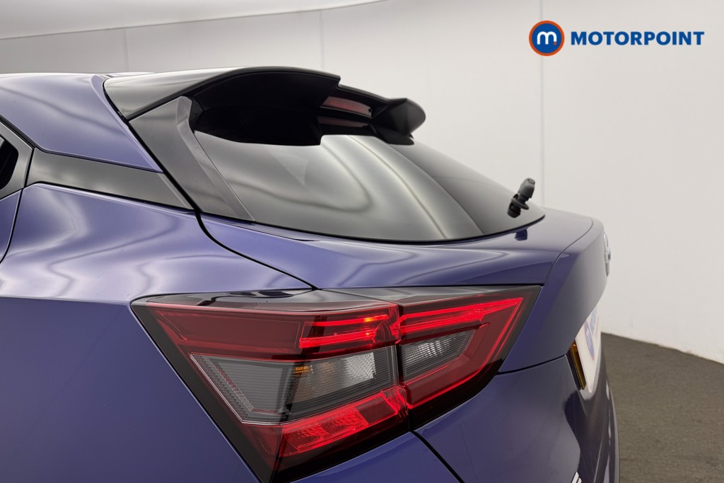 Nissan Juke N-Connecta Manual Petrol SUV - Stock Number (1635585) - 27th supplementary image