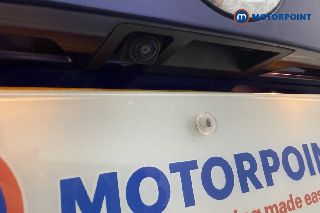 Nissan Juke N-Connecta Manual Petrol SUV - Stock Number (1635585) - 28th supplementary image