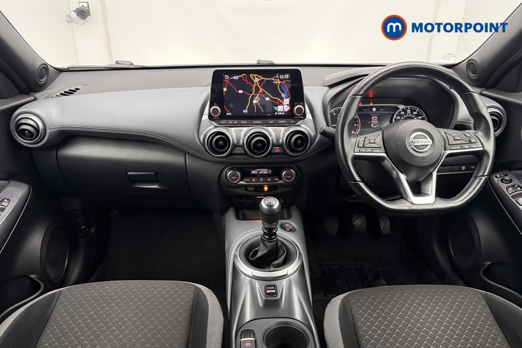 Nissan Juke N-Connecta Manual Petrol SUV - Stock Number (1635585) - 1st supplementary image