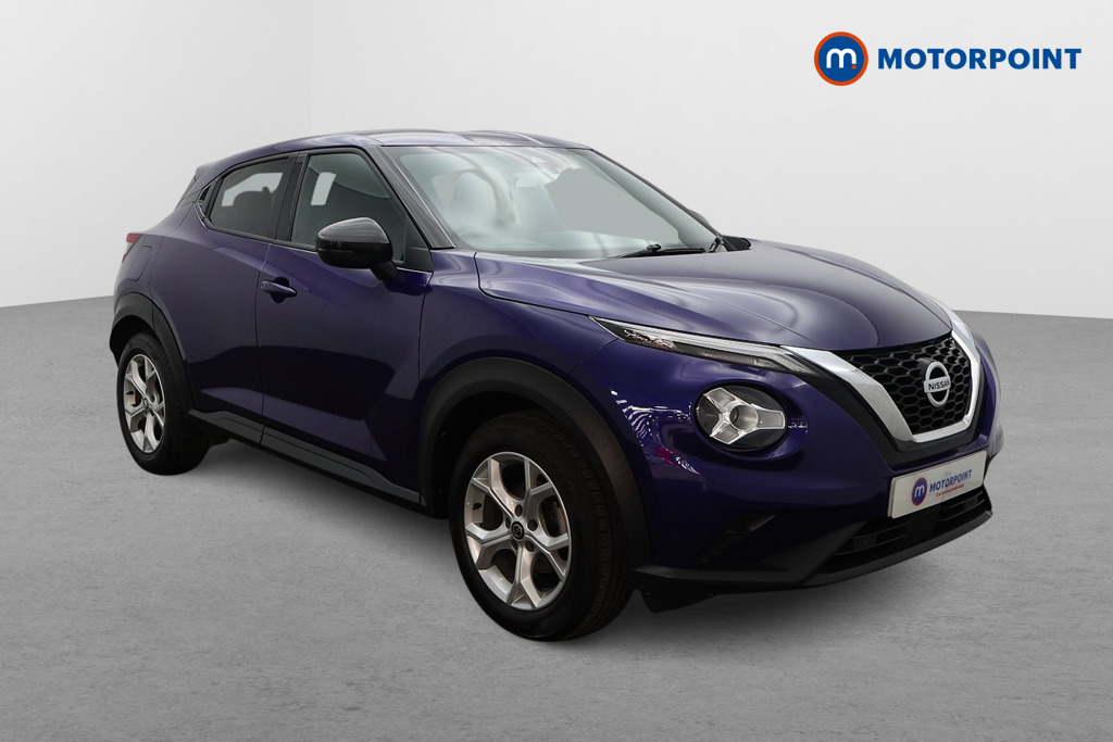 Nissan Juke N-Connecta Manual Petrol SUV - Stock Number (1635585) - Drivers side front corner