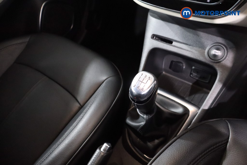 Renault Captur Gt Line Manual Diesel SUV - Stock Number (1635613) - 22nd supplementary image