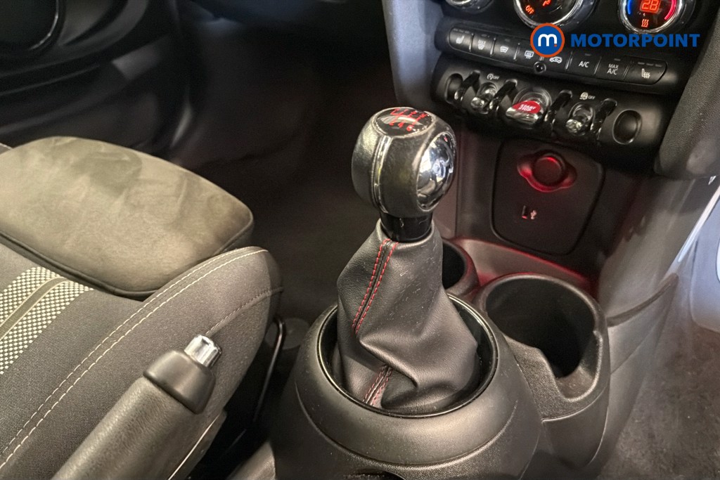 Mini Convertible Cooper Sport Manual Petrol Convertible - Stock Number (1635624) - 15th supplementary image