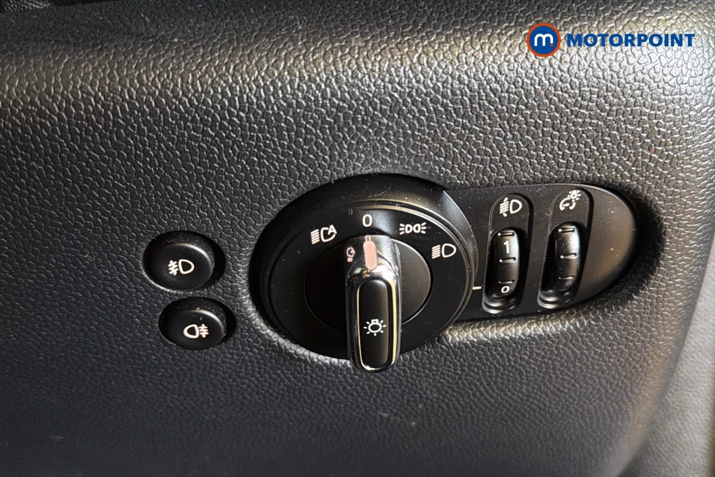 Mini Convertible Cooper Sport Manual Petrol Convertible - Stock Number (1635624) - 18th supplementary image