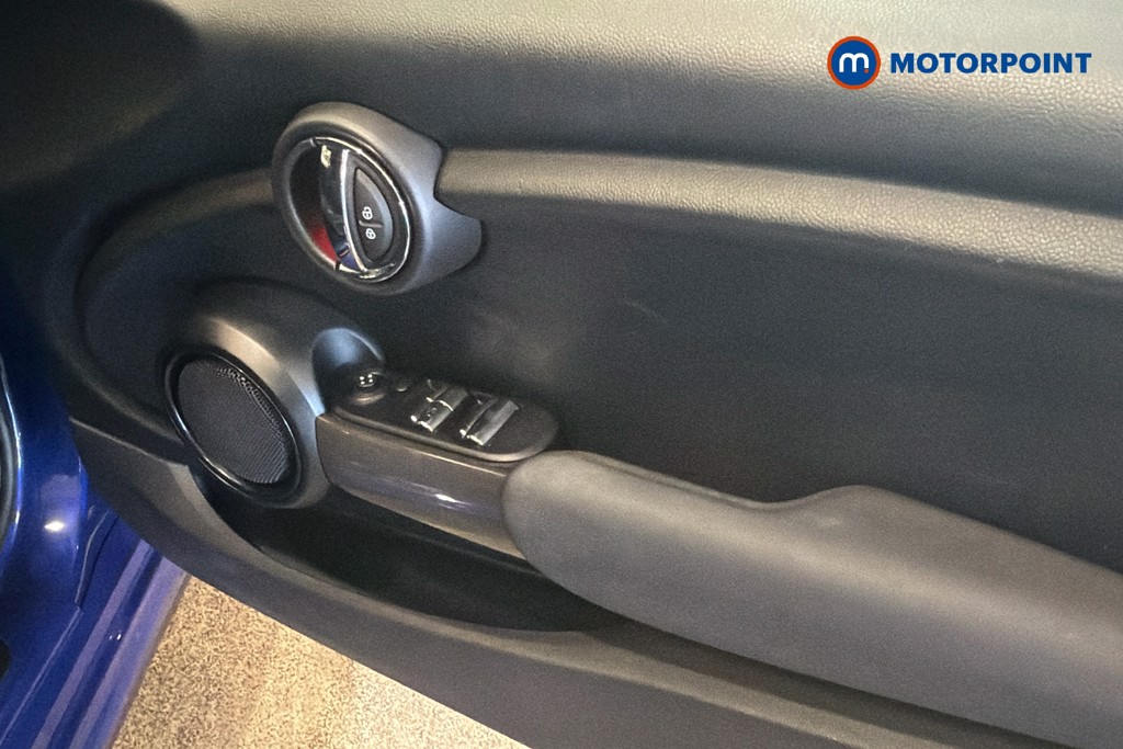 Mini Convertible Cooper Sport Manual Petrol Convertible - Stock Number (1635624) - 19th supplementary image