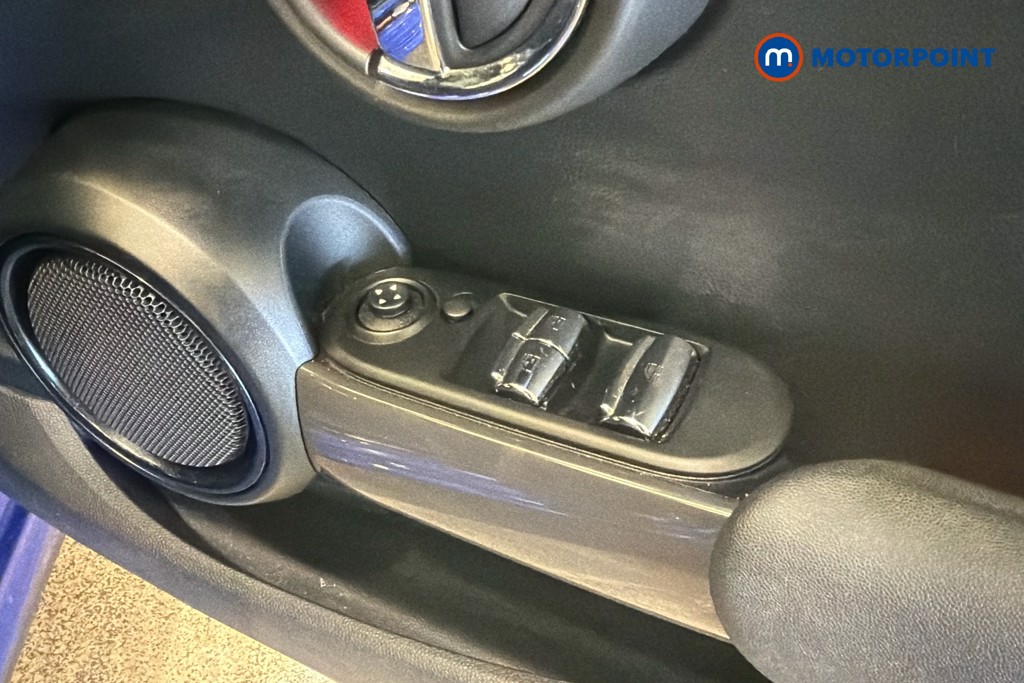 Mini Convertible Cooper Sport Manual Petrol Convertible - Stock Number (1635624) - 20th supplementary image