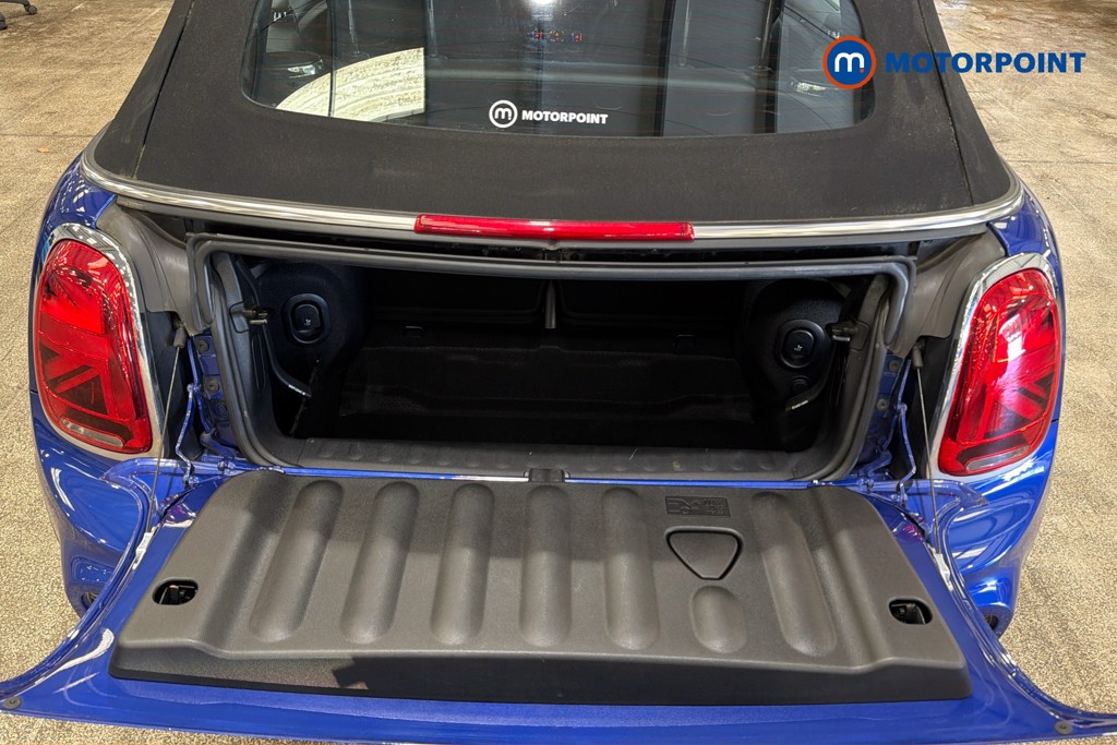 Mini Convertible Cooper Sport Manual Petrol Convertible - Stock Number (1635624) - 33rd supplementary image