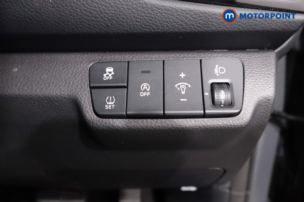 KIA RIO 3 Automatic Petrol Hatchback - Stock Number (1635659) - 16th supplementary image