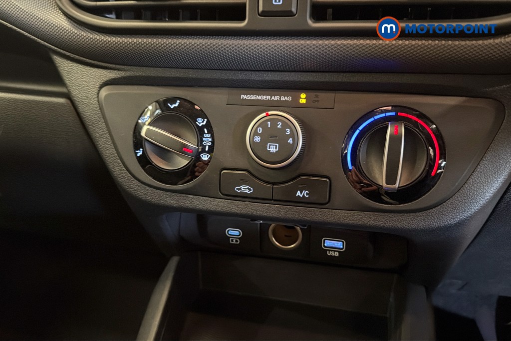 Hyundai I10 Advance Automatic Petrol Hatchback - Stock Number (1635968) - 12th supplementary image