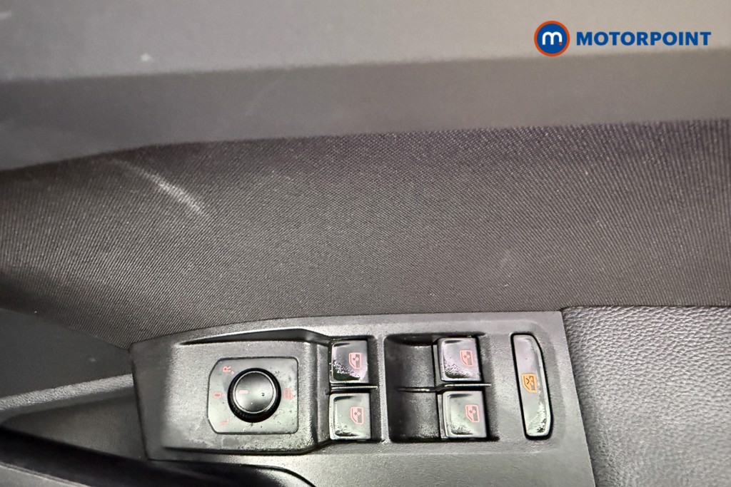 Seat Arona FR Manual Petrol SUV - Stock Number (1636010) - 19th supplementary image