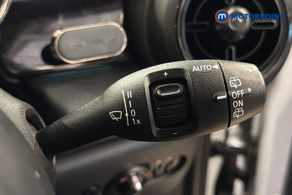 Mini Hatchback Cooper S Sport Manual Petrol Hatchback - Stock Number (1636095) - 7th supplementary image