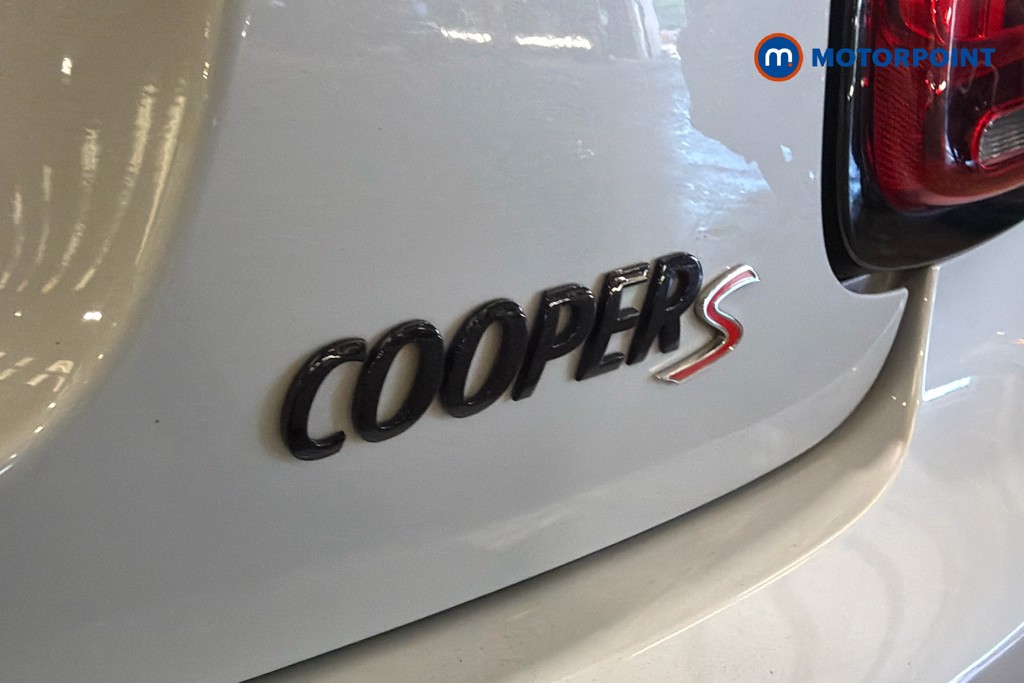 Mini Hatchback Cooper S Sport Manual Petrol Hatchback - Stock Number (1636095) - 37th supplementary image