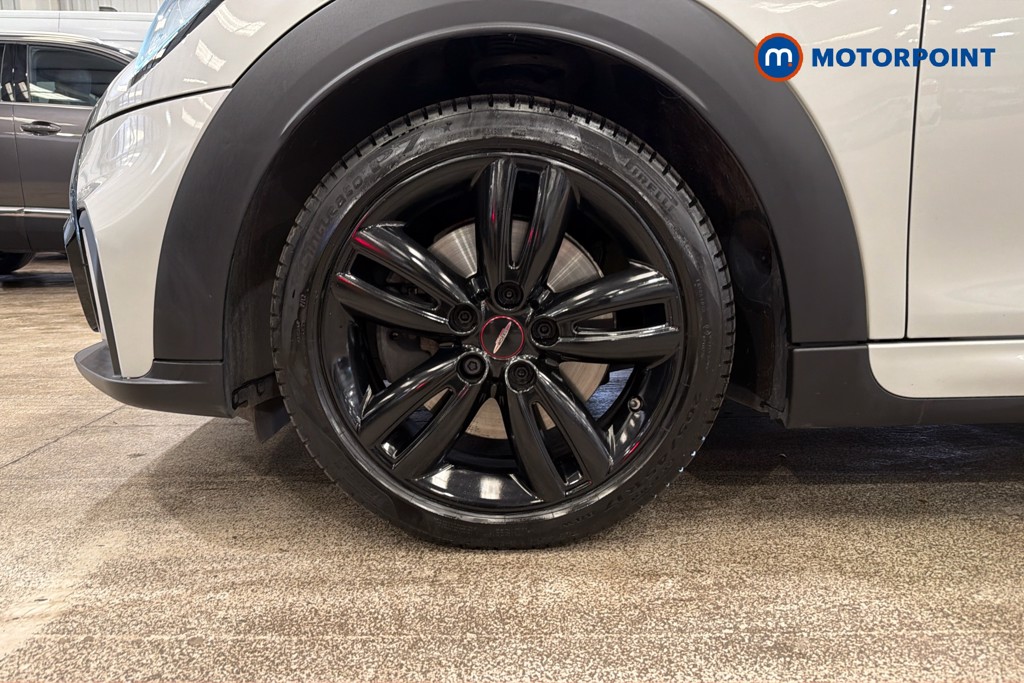 Mini Hatchback Cooper S Sport Manual Petrol Hatchback - Stock Number (1636095) - 47th supplementary image