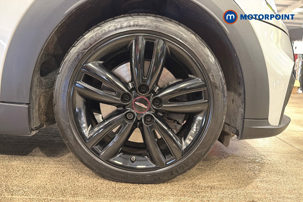 Mini Hatchback Cooper S Sport Manual Petrol Hatchback - Stock Number (1636095) - 50th supplementary image