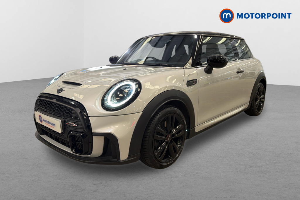Mini Hatchback Cooper S Sport Manual Petrol Hatchback - Stock Number (1636095) - Passenger side front corner