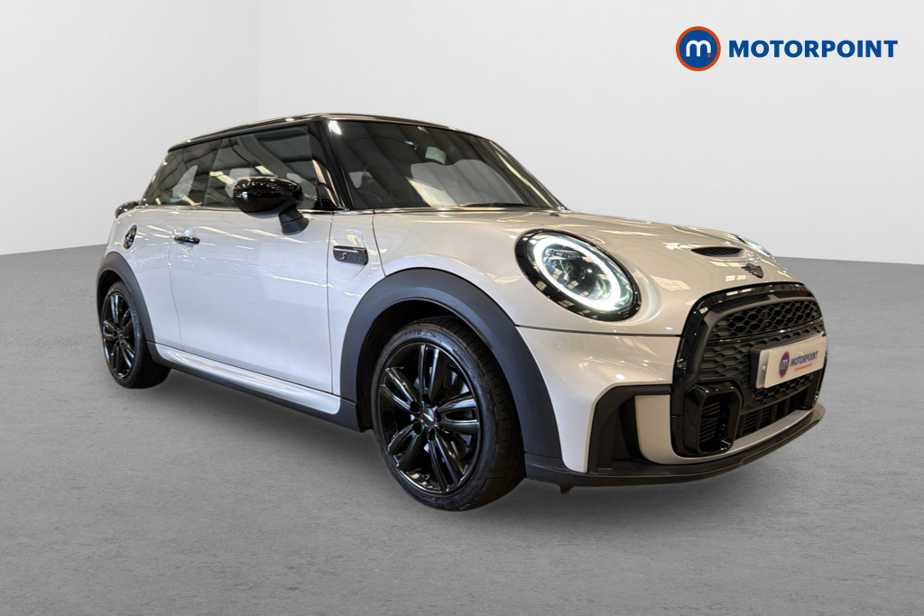Mini Hatchback Cooper S Sport Manual Petrol Hatchback - Stock Number (1636095) - Drivers side front corner