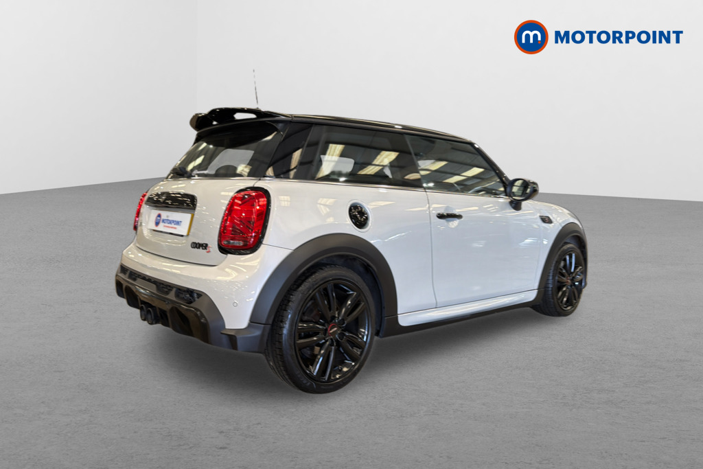 Mini Hatchback Cooper S Sport Manual Petrol Hatchback - Stock Number (1636095) - Drivers side rear corner