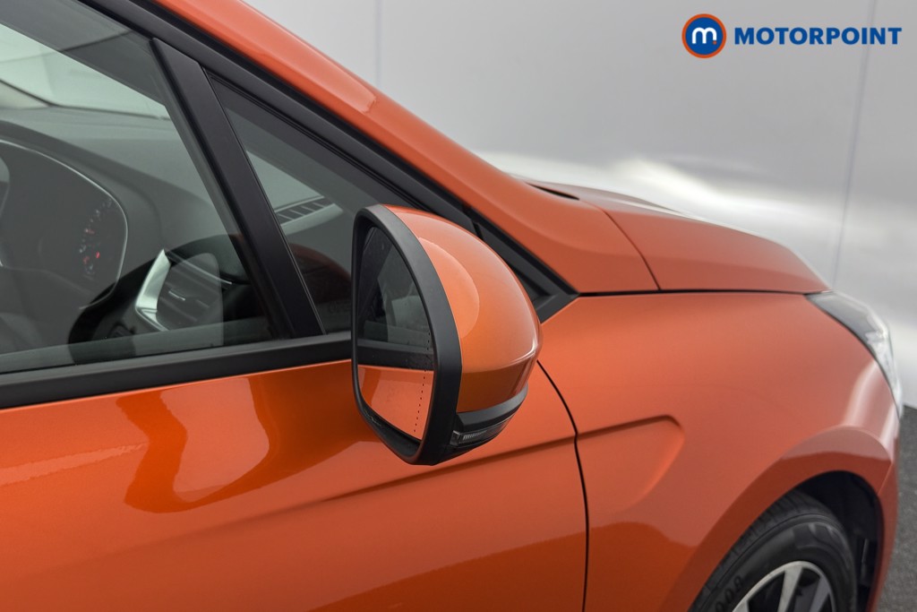 Renault Clio Iconic Manual Petrol Hatchback - Stock Number (1636145) - 15th supplementary image