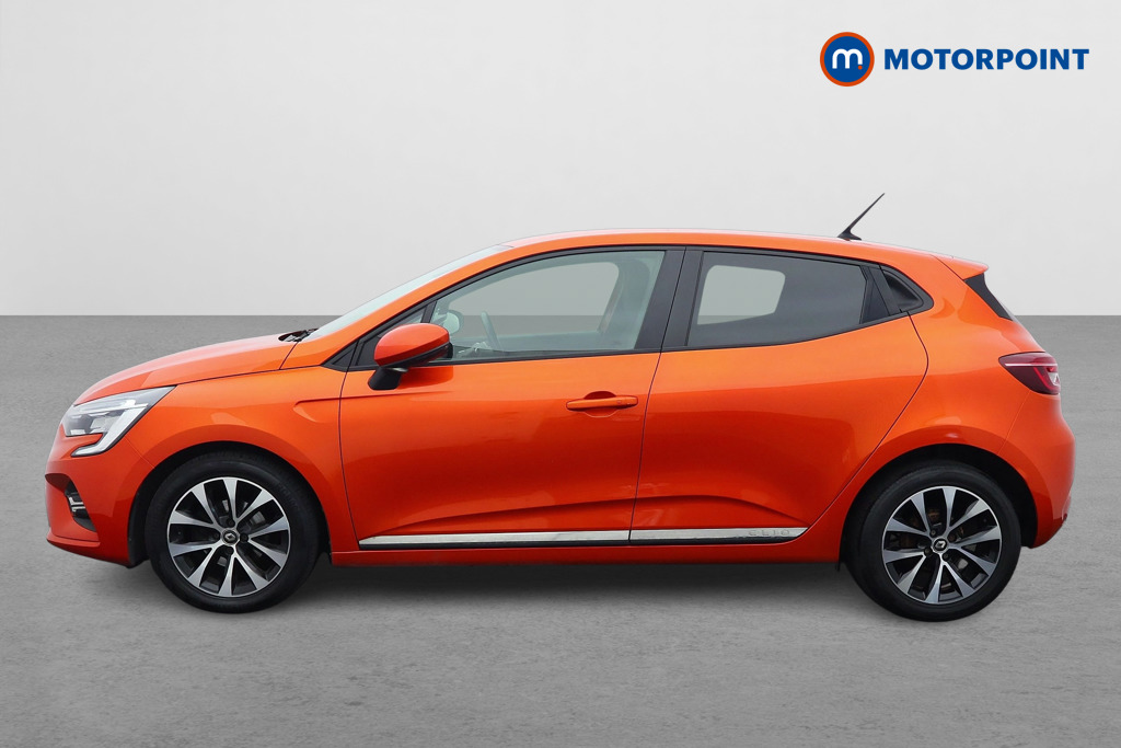 Renault Clio Iconic Manual Petrol Hatchback - Stock Number (1636145) - Passenger side