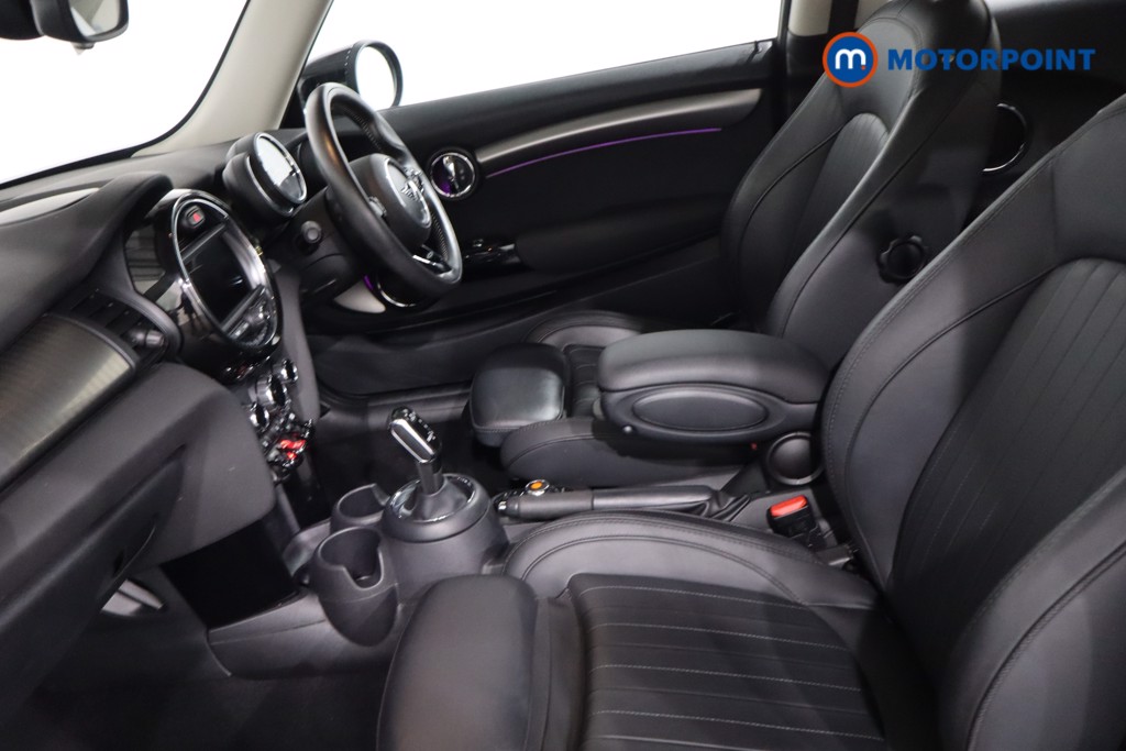 Mini Hatchback Cooper Exclusive Automatic Petrol Hatchback - Stock Number (1636218) - 4th supplementary image