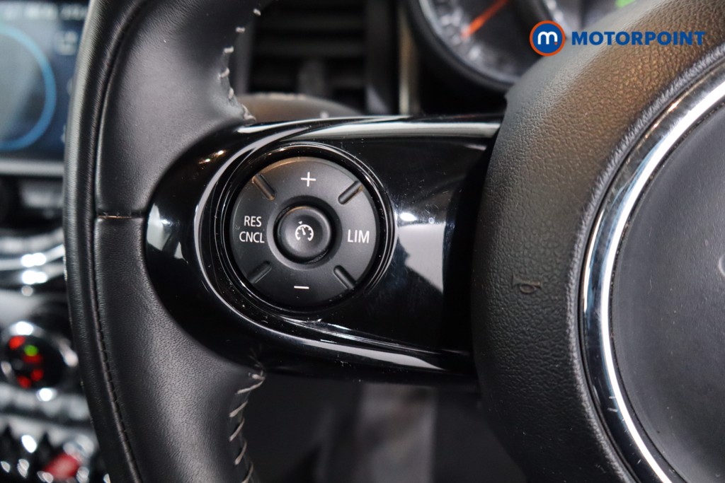 Mini Hatchback Cooper Exclusive Automatic Petrol Hatchback - Stock Number (1636218) - 7th supplementary image