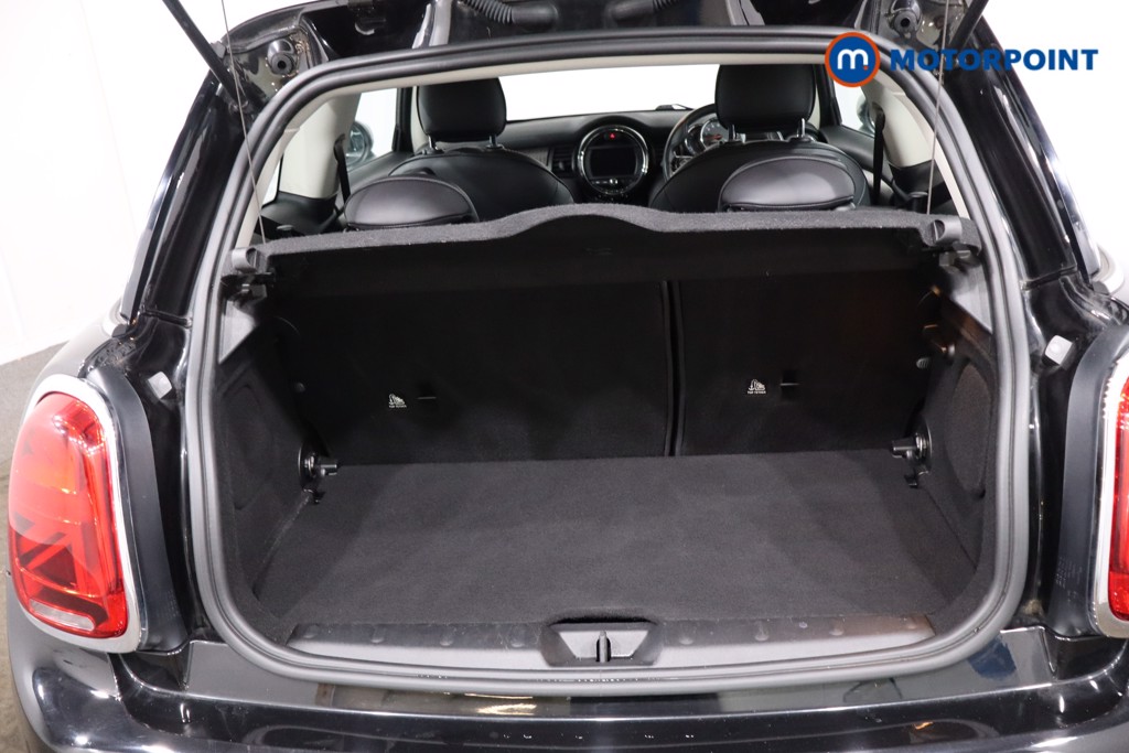 Mini Hatchback Cooper Exclusive Automatic Petrol Hatchback - Stock Number (1636218) - 37th supplementary image