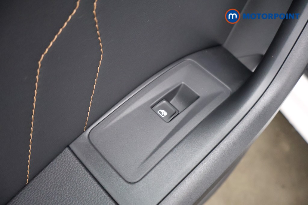 Cupra Ateca V2 Automatic Petrol SUV - Stock Number (1636246) - 33rd supplementary image