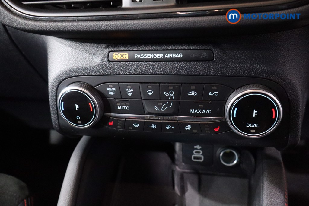 Ford Kuga Black Package Edition Automatic Petrol Plug-In Hybrid SUV - Stock Number (1636253) - 24th supplementary image