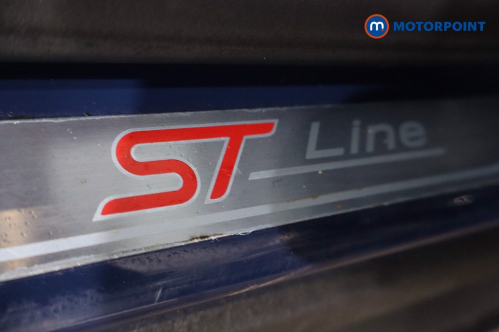 Ford Kuga Black Package Edition Automatic Petrol Plug-In Hybrid SUV - Stock Number (1636253) - 26th supplementary image