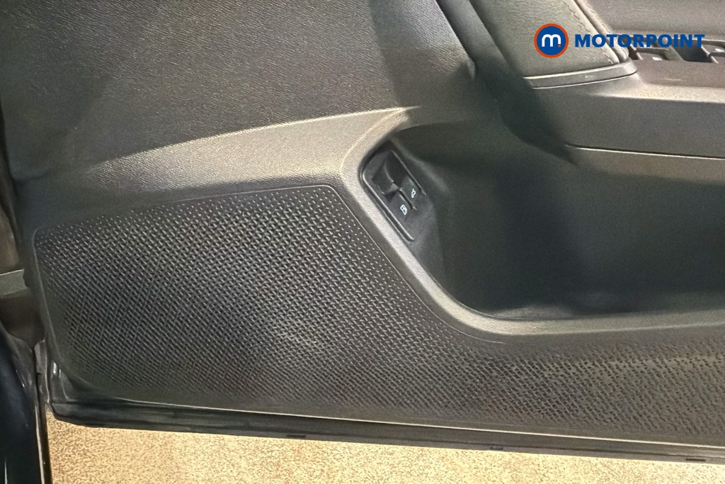 Cupra Formentor VZ1 Automatic Petrol Plug-In Hybrid SUV - Stock Number (1636270) - 21st supplementary image