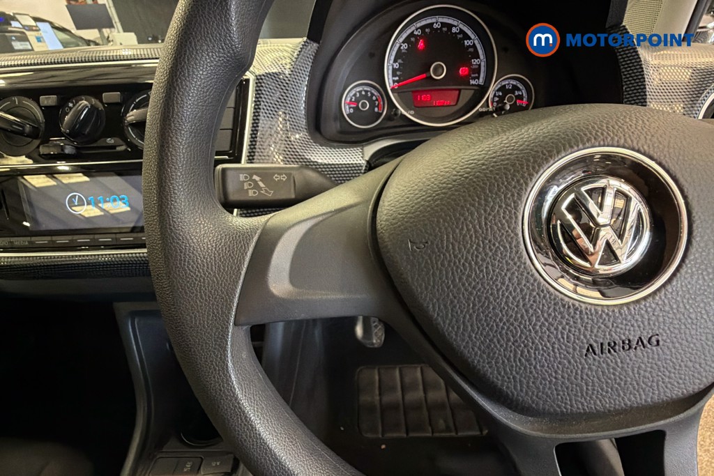Volkswagen UP Move Up Manual Petrol Hatchback - Stock Number (1636296) - 3rd supplementary image