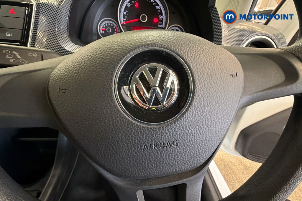 Volkswagen UP Move Up Manual Petrol Hatchback - Stock Number (1636296) - 5th supplementary image