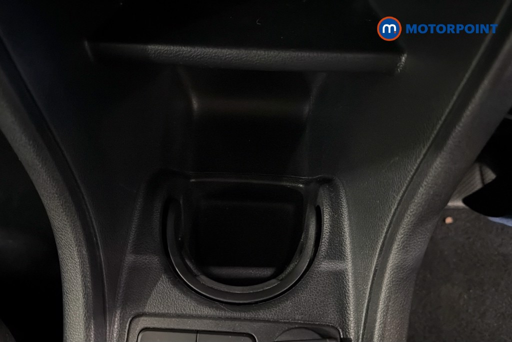 Volkswagen UP Move Up Manual Petrol Hatchback - Stock Number (1636296) - 16th supplementary image
