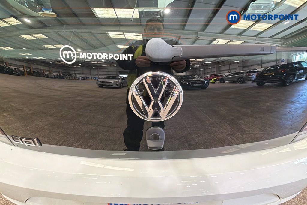 Volkswagen UP Move Up Manual Petrol Hatchback - Stock Number (1636296) - 37th supplementary image
