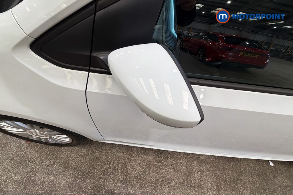 Volkswagen UP Move Up Manual Petrol Hatchback - Stock Number (1636296) - 43rd supplementary image