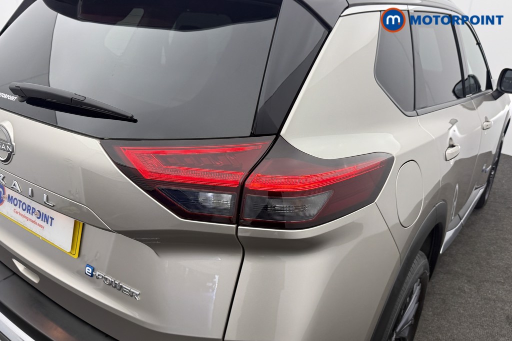 Nissan X-Trail Tekna Automatic Petrol-Electric Hybrid SUV - Stock Number (1636424) - 29th supplementary image