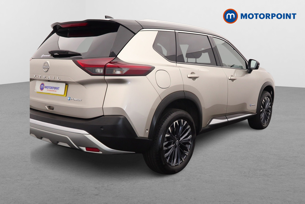 Nissan X-Trail Tekna Automatic Petrol-Electric Hybrid SUV - Stock Number (1636424) - Drivers side rear corner