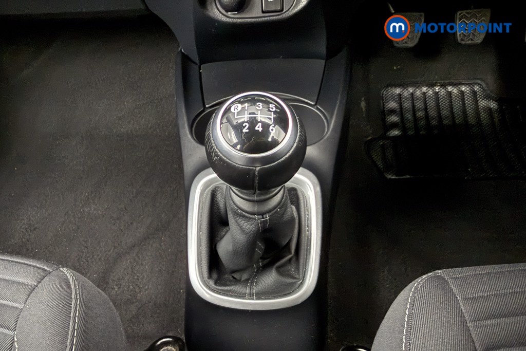 Toyota Yaris Icon Manual Petrol Hatchback - Stock Number (1636460) - 6th supplementary image