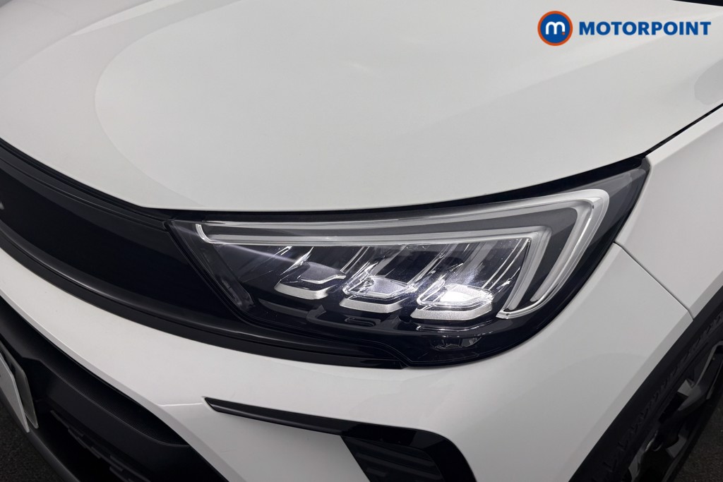 Vauxhall Crossland Ultimate Manual Petrol SUV - Stock Number (1636519) - 17th supplementary image