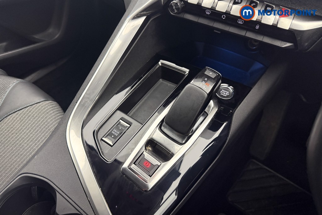 Peugeot 3008 Allure Premium Automatic Petrol Plug-In Hybrid SUV - Stock Number (1636558) - 5th supplementary image