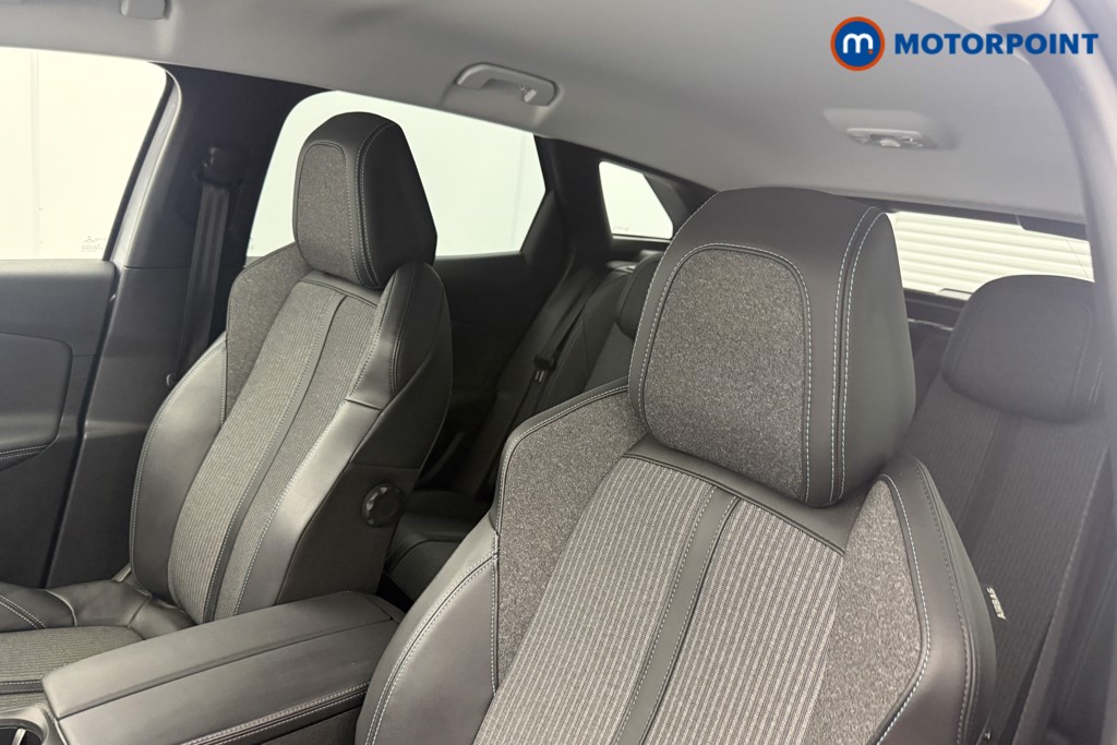 Peugeot 3008 Allure Premium Automatic Petrol Plug-In Hybrid SUV - Stock Number (1636558) - 18th supplementary image