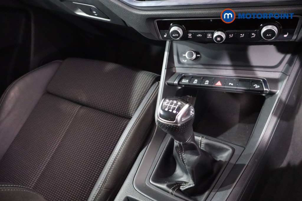 Audi Q3 S Line Manual Petrol SUV - Stock Number (1636559) - 19th supplementary image